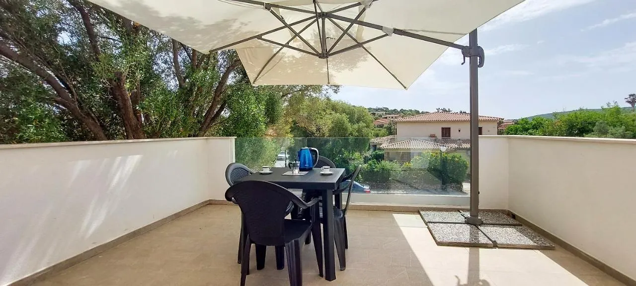 Apartment Appartamento Brigida Bilocale 2 Posti Vicino Al Centro San Teodoro  Italy